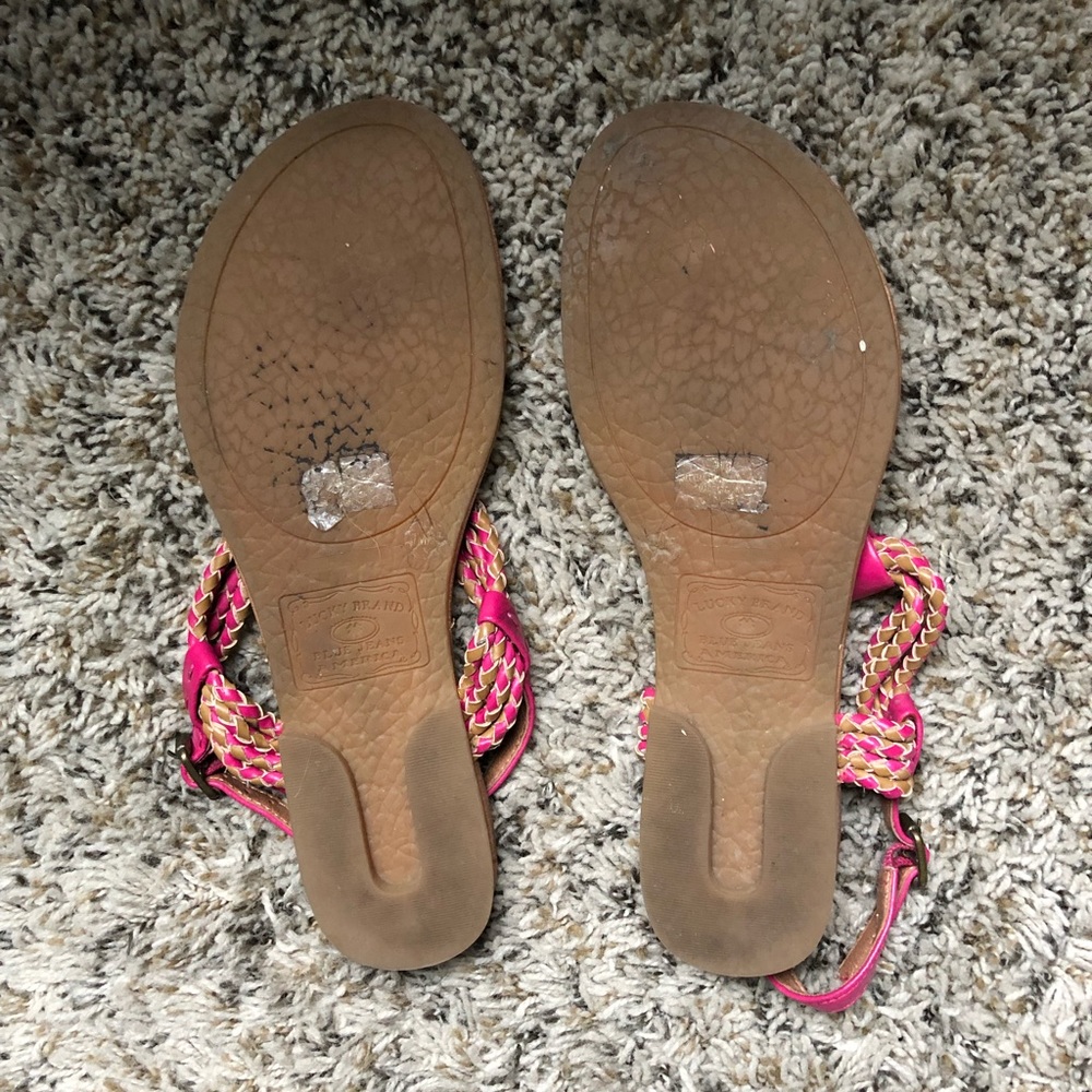 Sandals 🌺🌺🌺 - Picture 2 of 3